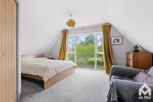 Photo 7- click for photo gallery